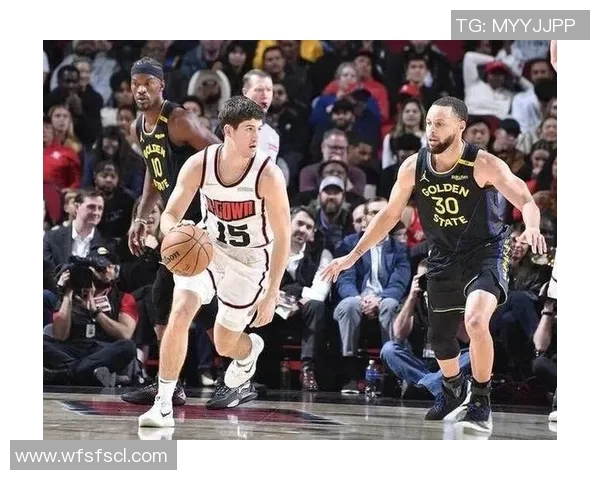 库里全能表现助勇士逆转尼克斯巴特勒虽拼尽全力仍难阻连胜之路